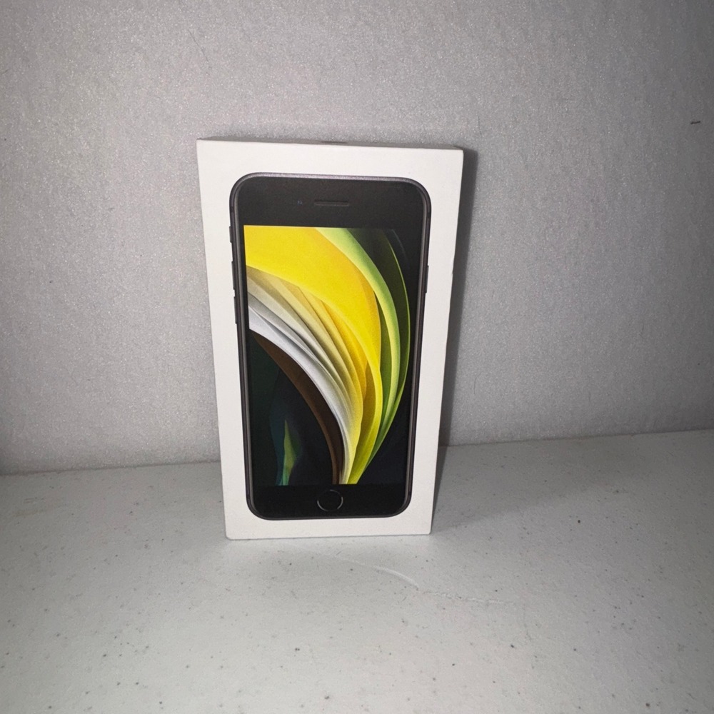 Iphone SE Black 64 GB BOX‎ ONLY
